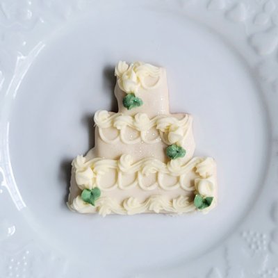 wedding cake (classic) $4.50